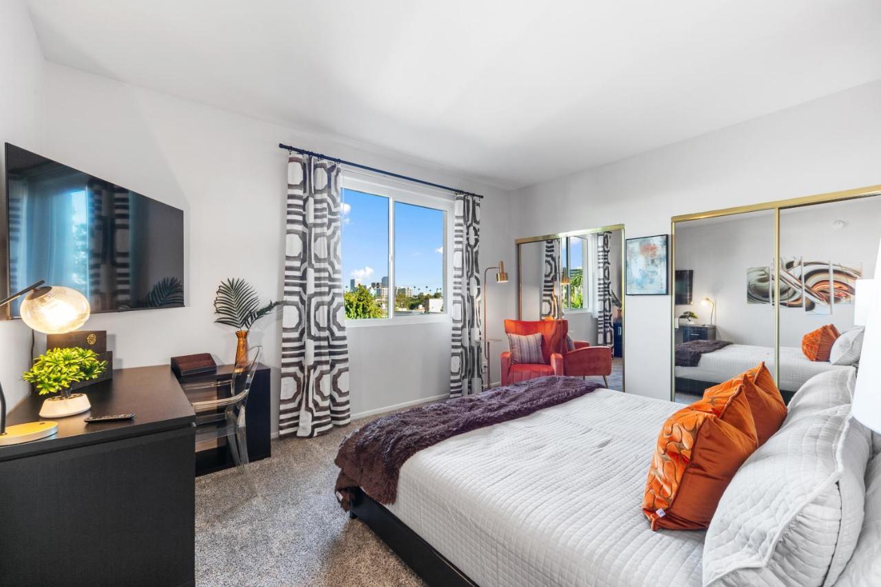 Beverly Hills 2 Bed 2 Bath Penthouse With Den And Parking 414 Los Angeles Exterior foto